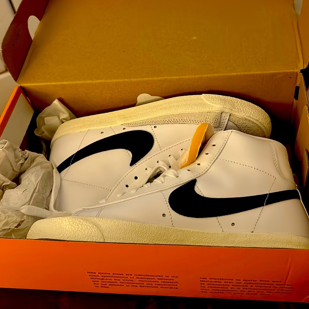 Men’s Nike blazers Brand New Never Worn